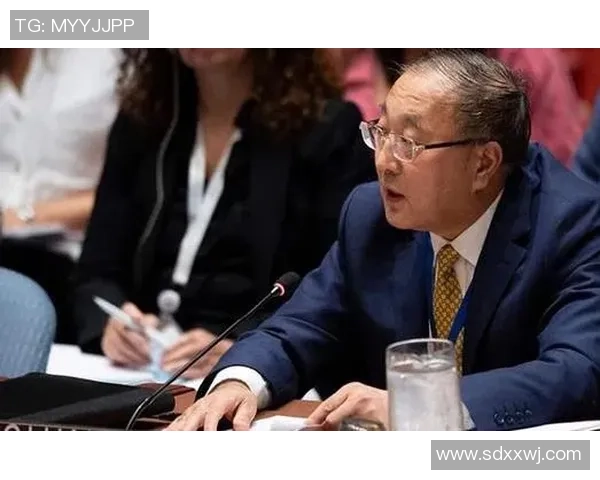 专访王娜:探寻她在篮球领域取得成功的秘诀与心路历程 专访王娜:探寻她在篮球领域取得成功的秘诀与心路历程