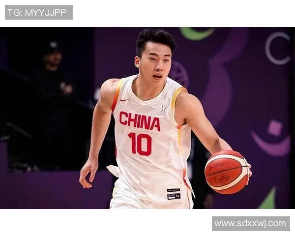 全国锦标赛分析：深圳篮球队球员个人能力的精彩展现与不足之处